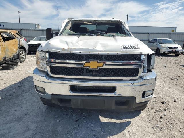 1GC2KXCG7CZ343053 - 2012 CHEVROLET SILVERADO K2500 HEAVY DUTY LT WHITE photo 5