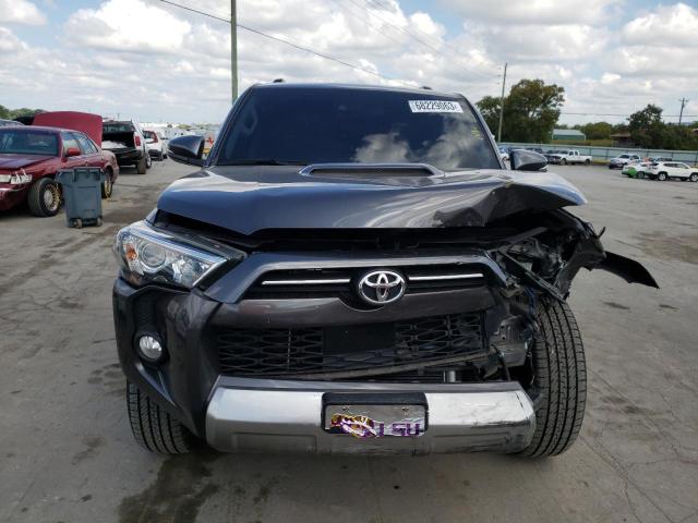 JTEBU5JR2L5778505 - 2020 TOYOTA 4RUNNER SR5/SR5 PREMIUM 灰色 照片 5