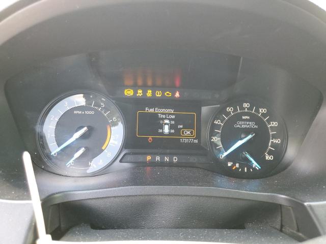 1FM5K8AR0GGC73674 - 2016 FORD EXPLORER POLICE INTERCEPTOR 白色 照片 9