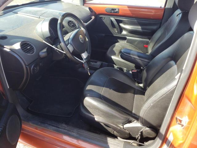 3VWRG3AGXAM036869 - 2010 VOLKSWAGEN NEW BEETLE GOLD photo 7