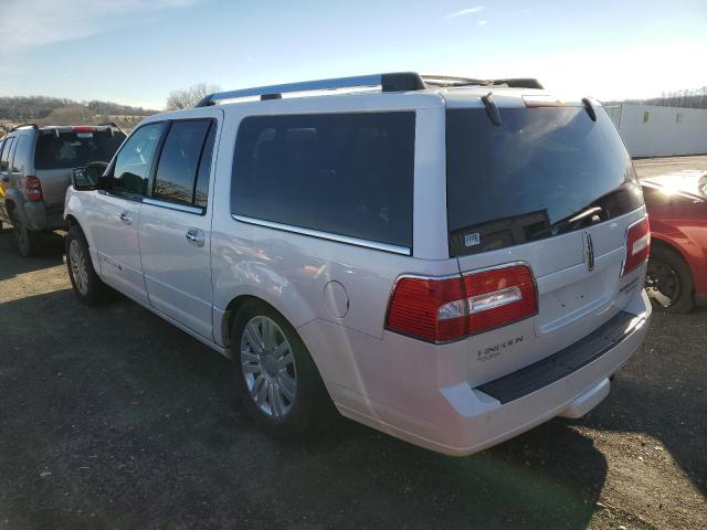 5LMJJ3J58DEL08306 - 2013 LINCOLN NAVIGATOR L WHITE photo 2