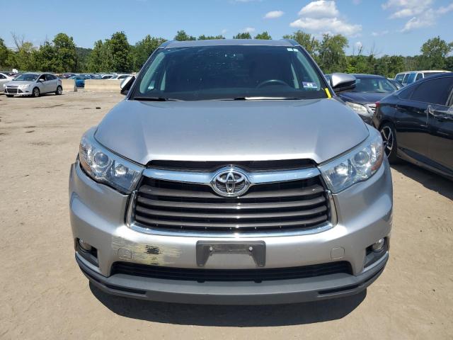 5TDJKRFH4FS141160 - 2015 TOYOTA HIGHLANDER XLE 银色 照片 5