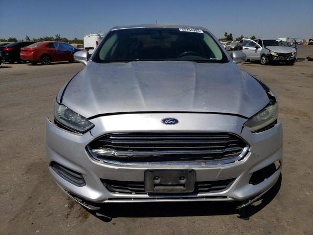 3FA6P0HR9DR158812 - 2013 FORD FUSION SE SILVER photo 5