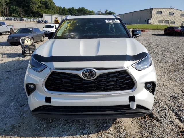 5TDGZRAHXNS130918 - 2022 TOYOTA HIGHLANDER XLE WHITE photo 5