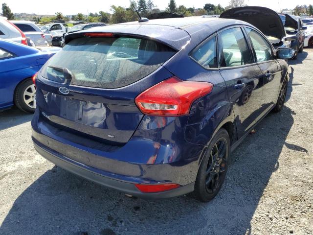 1FADP3K27GL325014 - 2016 FORD FOCUS SE BLUE photo 3