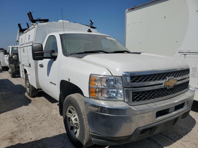 1GB3CZCG1DF151650 - 2013 CHEVROLET SILVERADO C3500 WHITE photo 4