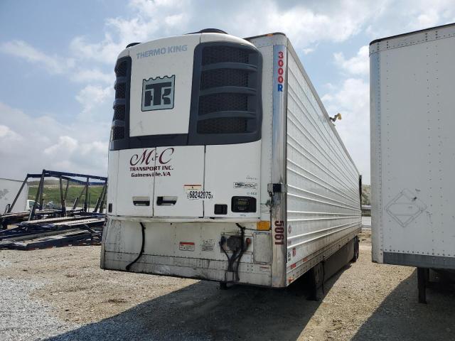 1UYVS2533N2503906 - 2022 UTILITY VS2RA WHITE photo 3