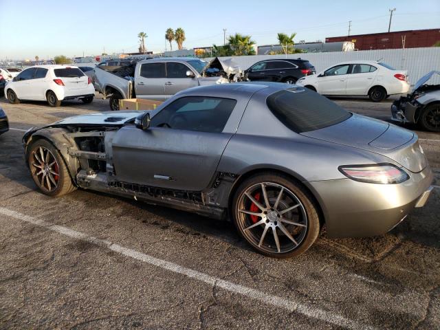 WDDRJ7JA1DA010028 - 2013 MERCEDES-BENZ SLS AMG GT GRAY photo 2