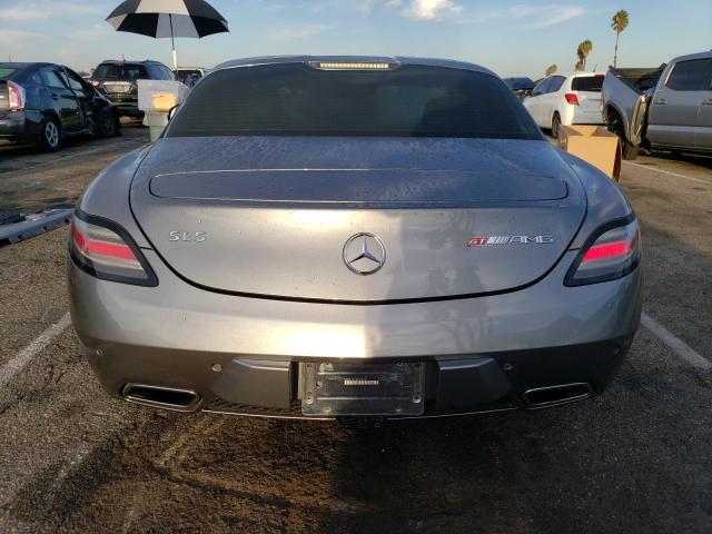 WDDRJ7JA1DA010028 - 2013 MERCEDES-BENZ SLS AMG GT GRAY photo 6