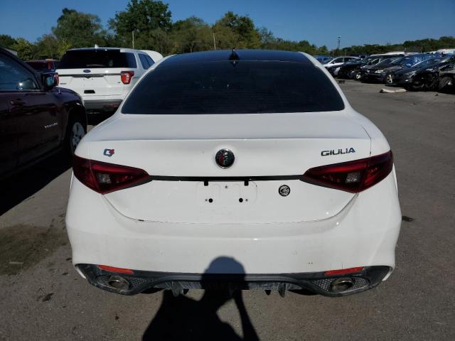 ZARFAEEN9H7560178 - 2017 ALFA ROMEO GIULIA TI Q4 WHITE photo 6