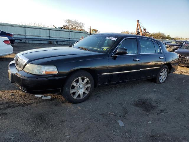 2LNBL8EV7BX762678 - 2011 LINCOLN TOWN CAR EXECUTIVE L BLACK photo 1