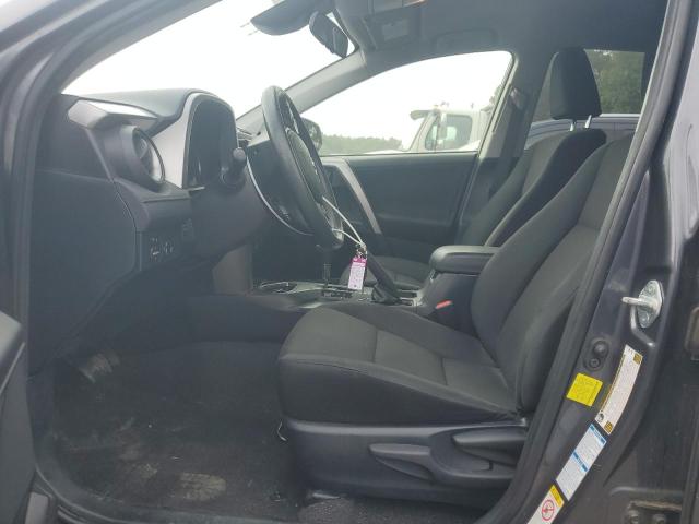 JTMBFREV9JJ207773 - 2018 TOYOTA RAV4 LE Графитовый фото 7