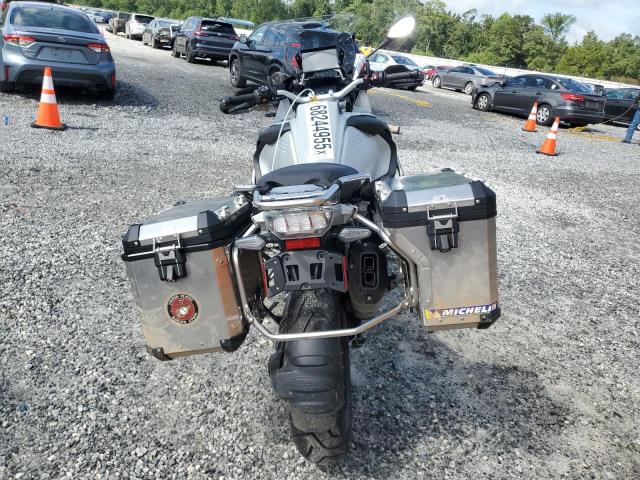 WB10M1306R6K27531 - 2024 BMW R 1250 GS ADVENTURE GRAY photo 4