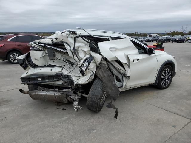 SJKCH5CR4HA019277 - 2017 INFINITI QX30 BASE WHITE photo 3