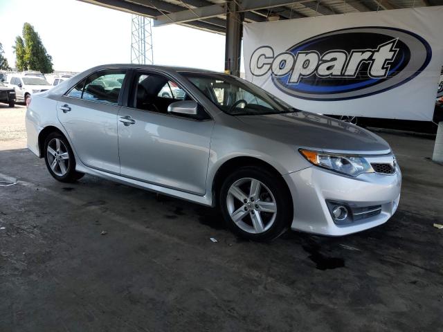 4T1BF1FK6CU537762 - 2012 TOYOTA CAMRY BASE ვერცხლისფერი ფოტო 4