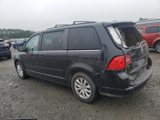 2C4RVABG5CR393657 - 2012 VOLKSWAGEN ROUTAN SE BLACK photo 2