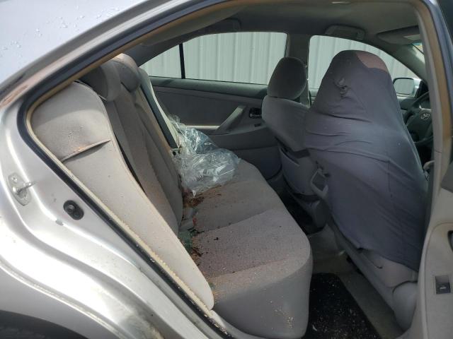 4T1BF3EK4BU118045 - 2011 TOYOTA CAMRY BASE Gümüş fotoğraf 10