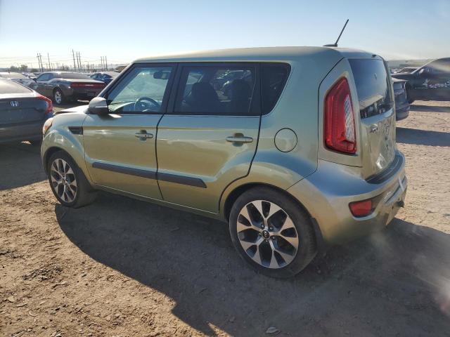 KNDJT2A6XD7586066 - 2013 KIA SOUL +/!/S + GREEN photo 2