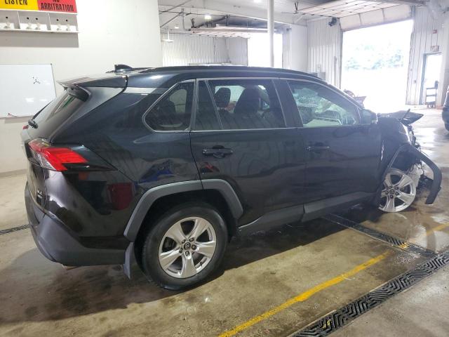 2T3P1RFV4KC049138 - 2019 TOYOTA RAV4 XLE BLACK photo 3