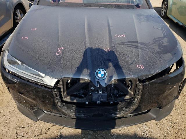 WB523CF01RCR31333 - 2024 BMW IX XDRIVE50 BLACK photo 11