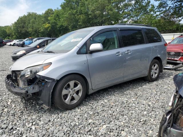 2012 TOYOTA SIENNA LE, 