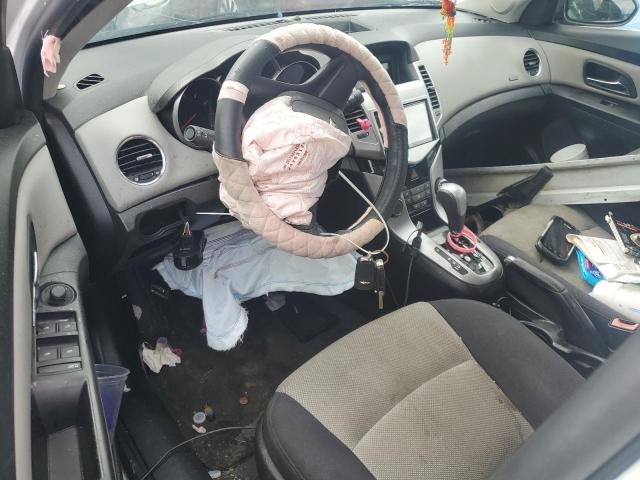 1G1PC5SH5C7346846 - 2012 CHEVROLET CRUZE LS WHITE photo 8