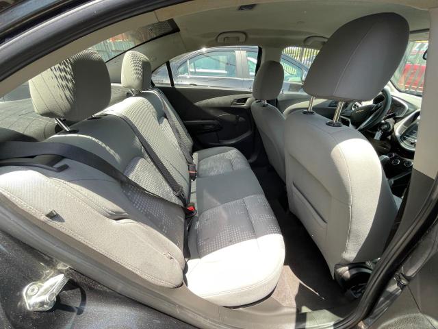 1G1JB5SH6H4100454 - 2017 CHEVROLET SONIC LS GRAY photo 6