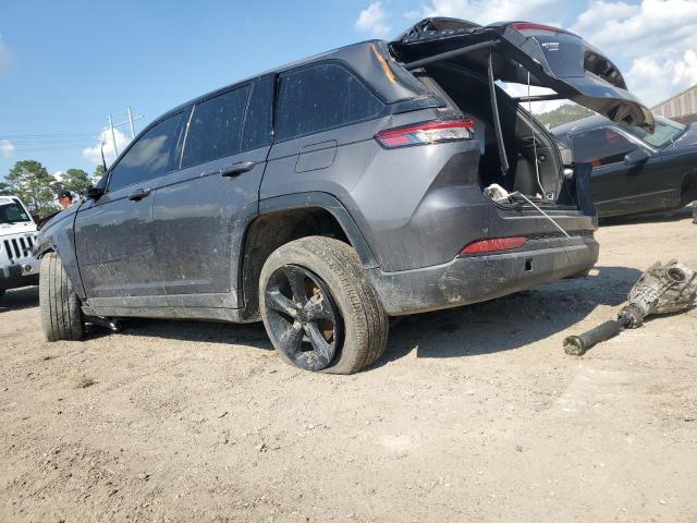 1C4RJGAG1PC551703 - 2023 JEEP GRAND CHEROKEE LAREDO ნაცრისფერი ფოტო 2