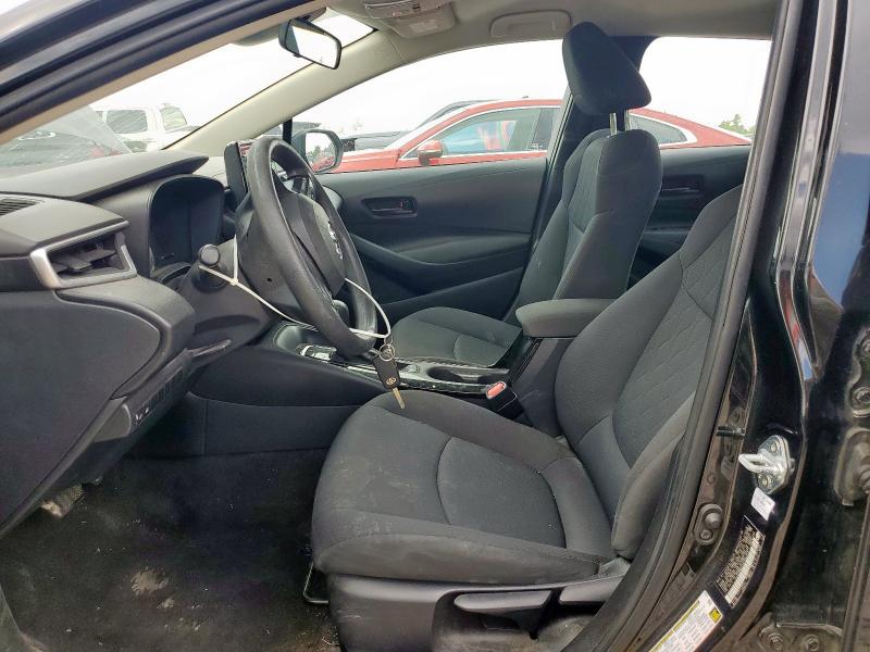 5YFEPMAE2NP298373 - 2022 TOYOTA COROLLA LE BLACK photo 7