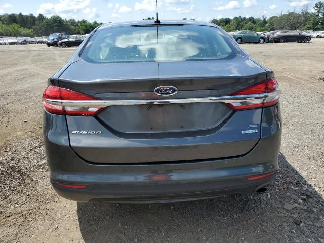 3FA6P0HD9JR281638 - 2018 FORD FUSION SE 灰色 照片 6