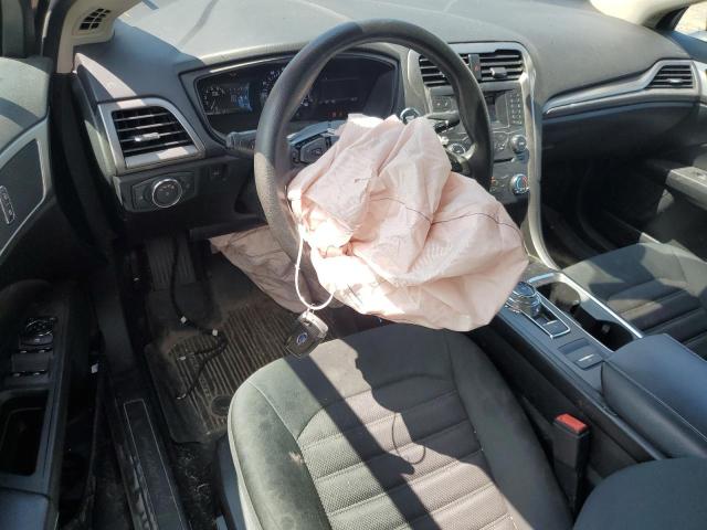 3FA6P0HD9JR281638 - 2018 FORD FUSION SE 灰色 照片 8