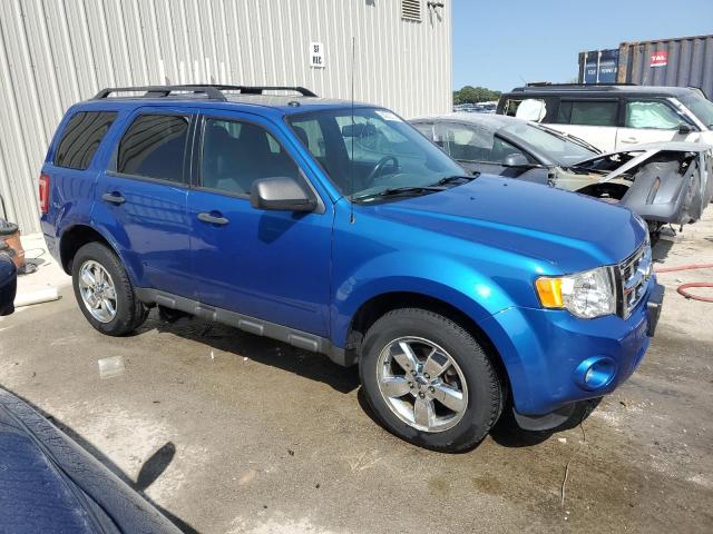 1FMCU9D76BKB20207 - 2011 FORD ESCAPE XLT BLUE photo 4