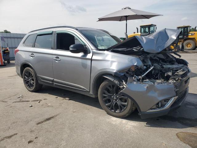 JA4AZ3A35JZ053837 - 2018 MITSUBISHI OUTLANDER SE GRAY photo 4