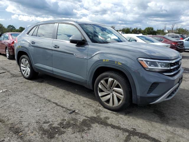 1V26E2CA0LC227735 - 2020 VOLKSWAGEN ATLAS CROS SE Серый фото 4