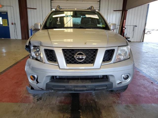 1N6AD0EV9CC406727 - 2012 NISSAN FRONTIER S SILVER photo 5