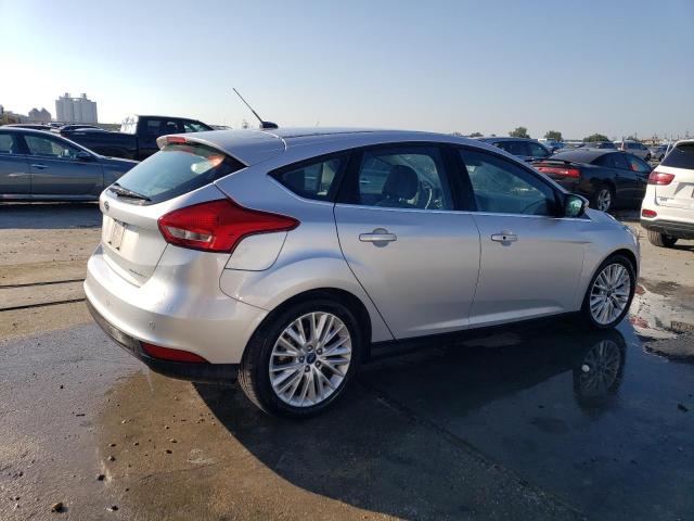 1FADP3N24HL242282 - 2017 FORD FOCUS TITANIUM SILVER photo 3