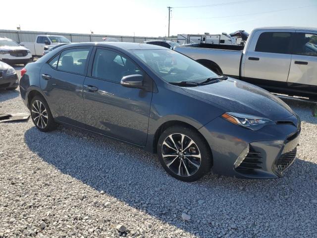 2T1BURHE9JC009028 - 2018 TOYOTA COROLLA L Azul foto 4