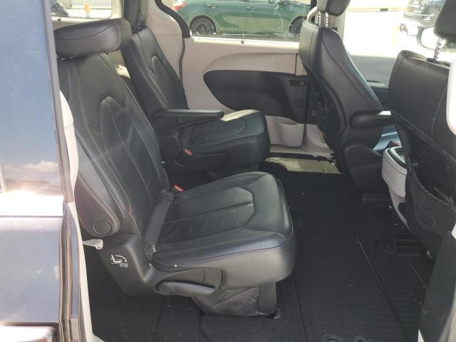 2C4RC1BG5HR835673 - 2017 CHRYSLER PACIFICA TOURING L BLACK photo 11