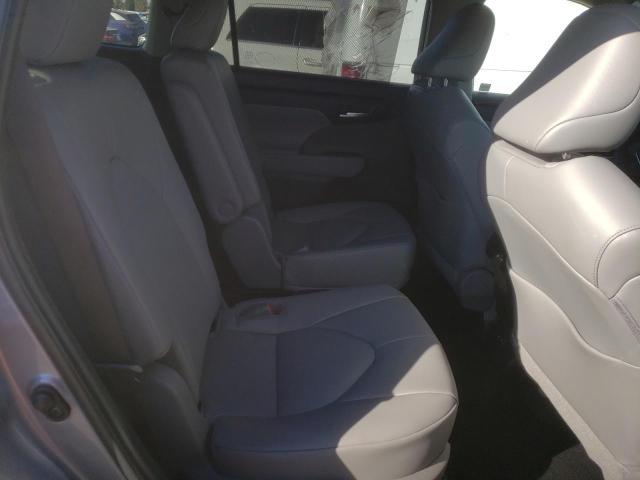 5TDGZRBH7NS204388 - 2022 TOYOTA HIGHLANDER XLE ლურჯი ფოტო 11
