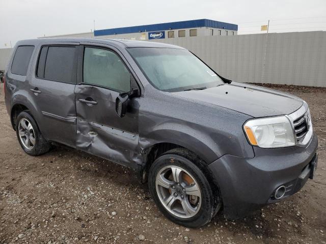 5FNYF4H34FB076886 - 2015 HONDA PILOT SE GRAY photo 4