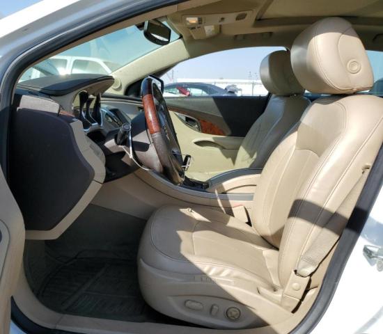 1G4GE5GV2AF180817 - 2010 BUICK LACROSSE CXS WHITE photo 7