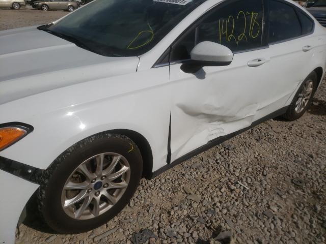 3FA6P0G79GR226949 - 2016 FORD FUSION S WHITE photo 9