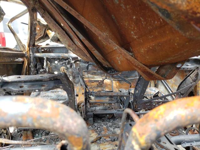 3C6UR5JJ0JG286531 - 2018 RAM 2500 SLT BURN photo 8