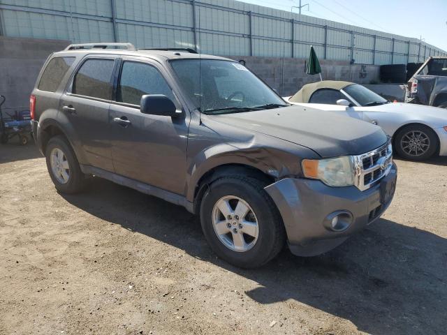 1FMCU9DG6BKB26637 - 2011 FORD ESCAPE XLT 灰色 照片 4