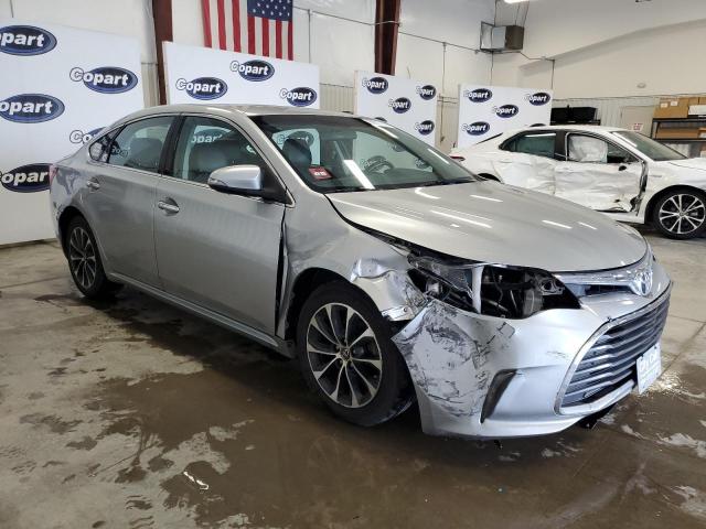 4T1BK1EB0GU201723 - 2016 TOYOTA AVALON XLE ვერცხლისფერი ფოტო 4