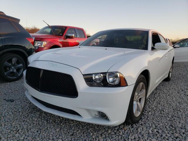 2C3CDXBG4CH211050 - 2012 DODGE CHARGER SE WHITE photo 2