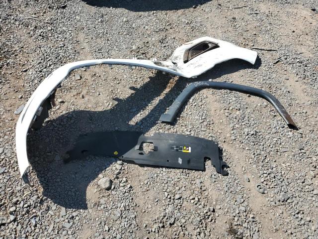 3C4NJDBB7JT153178 - 2018 JEEP COMPASS LATITUDE WHITE photo 13