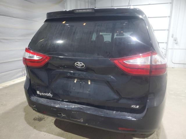 5TDYZ3DC5JS906920 - 2018 TOYOTA SIENNA XLE Черный фото 6