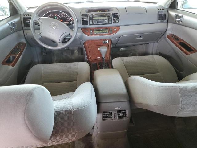 4T1BE30K25U508947 - 2005 TOYOTA CAMRY LE SILVER photo 8