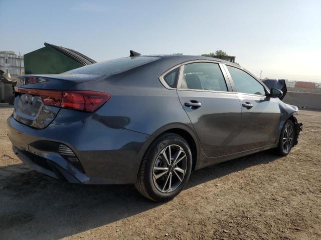 3KPF24AD7RE741005 - 2024 KIA FORTE LX GRAY photo 3